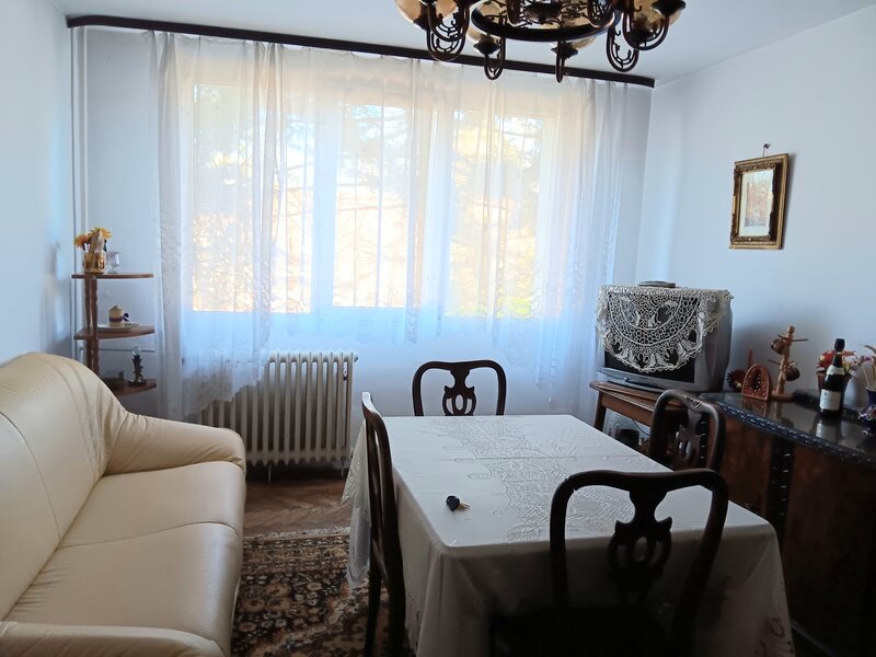 Piata Progresul, Sectia 16 politie,